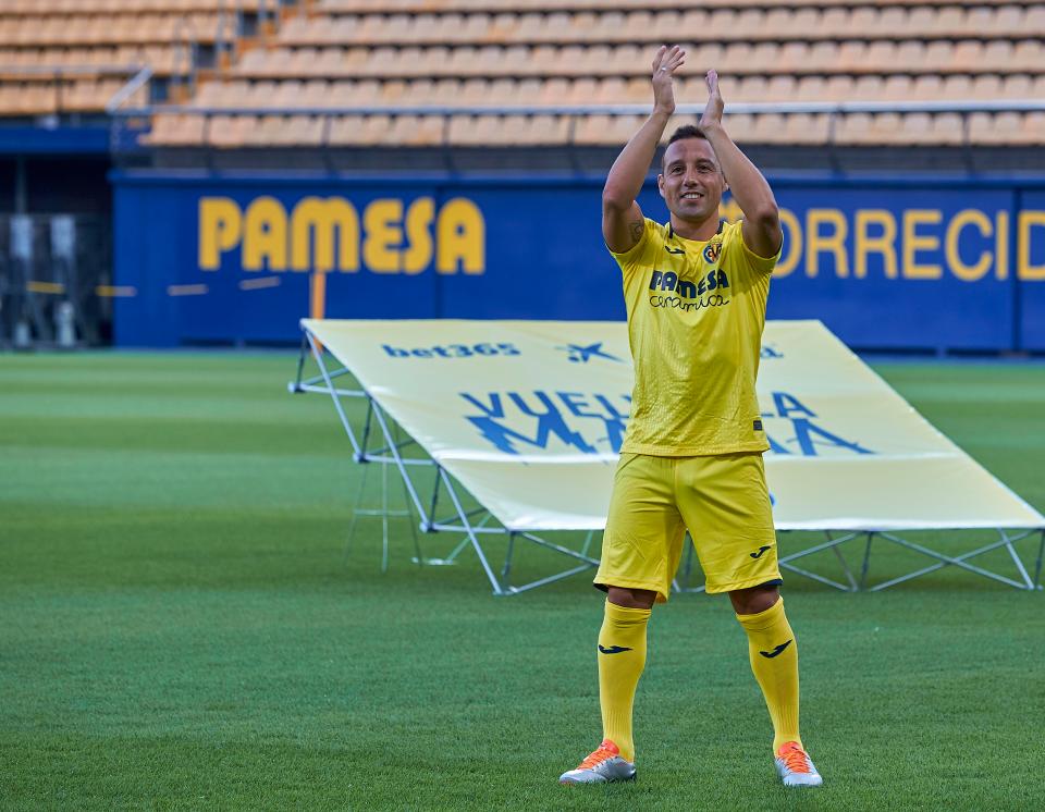  Cazorla returns to Villarreal for his third spell