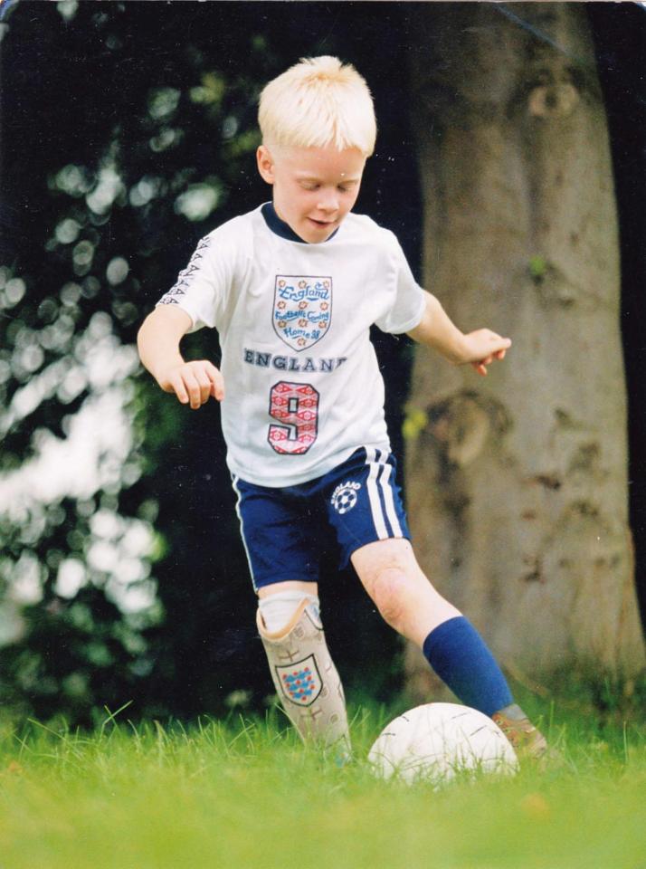  Jonnie enjoyed playing football growing up