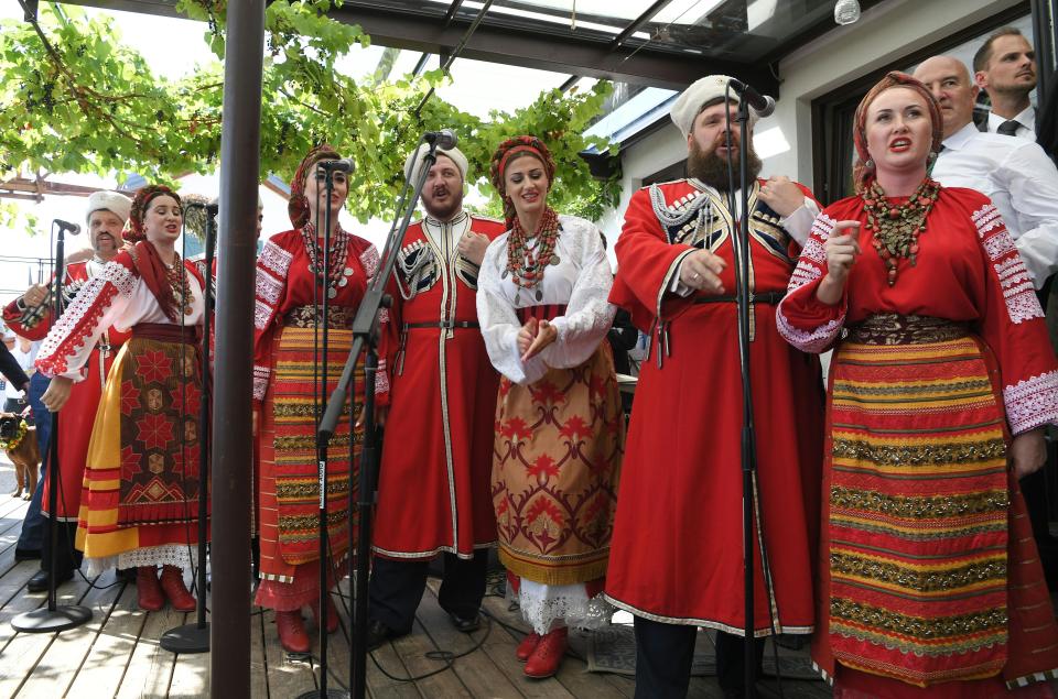  From Russia With Love... Don Cossacks choir performs during the wedding