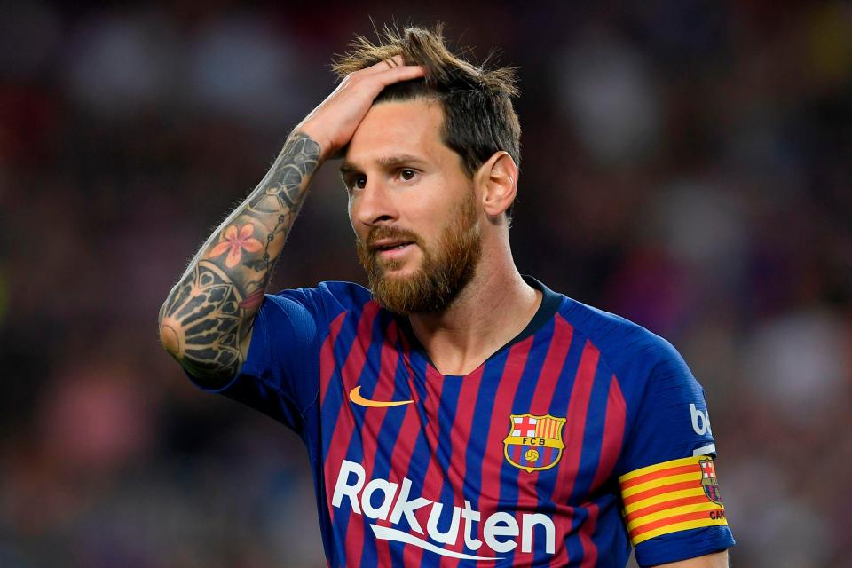  Lionel Messi cut a frustrated figure during the goalless first half