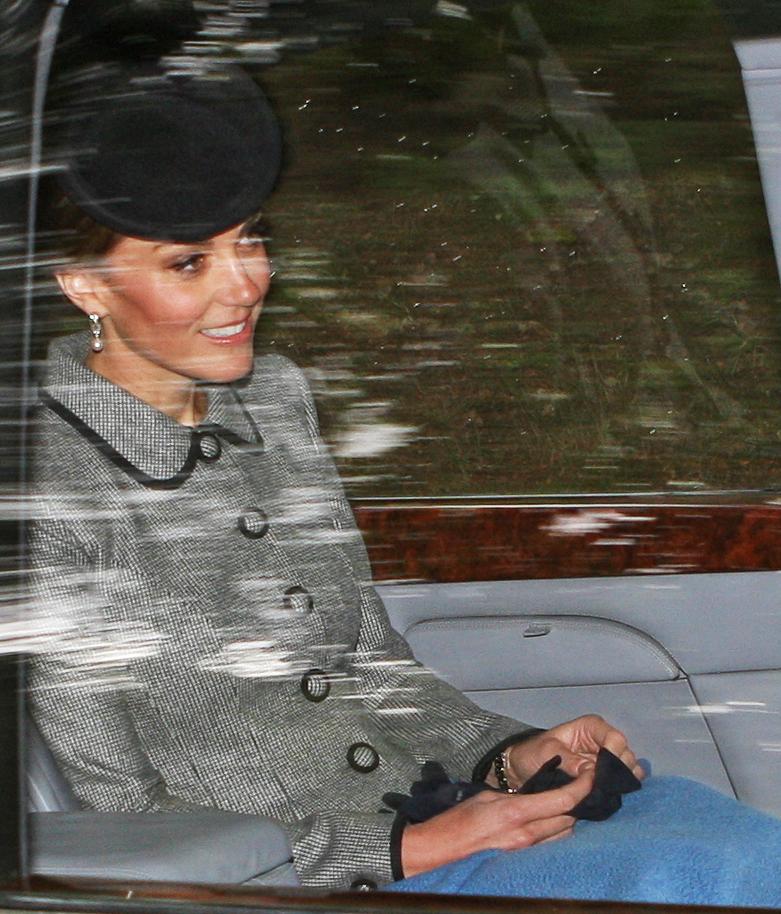  Kate Middleton reportedly drove her family to the Balmoral Estate this weekend