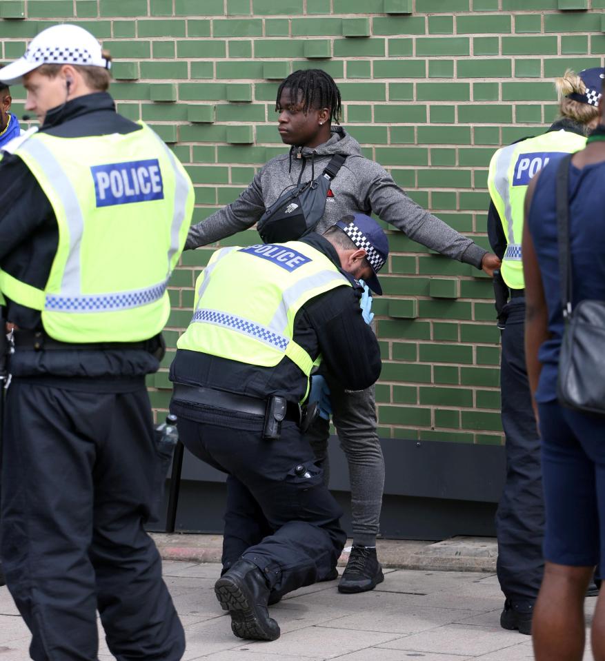  Cops stop and search revellers heading to the carnival