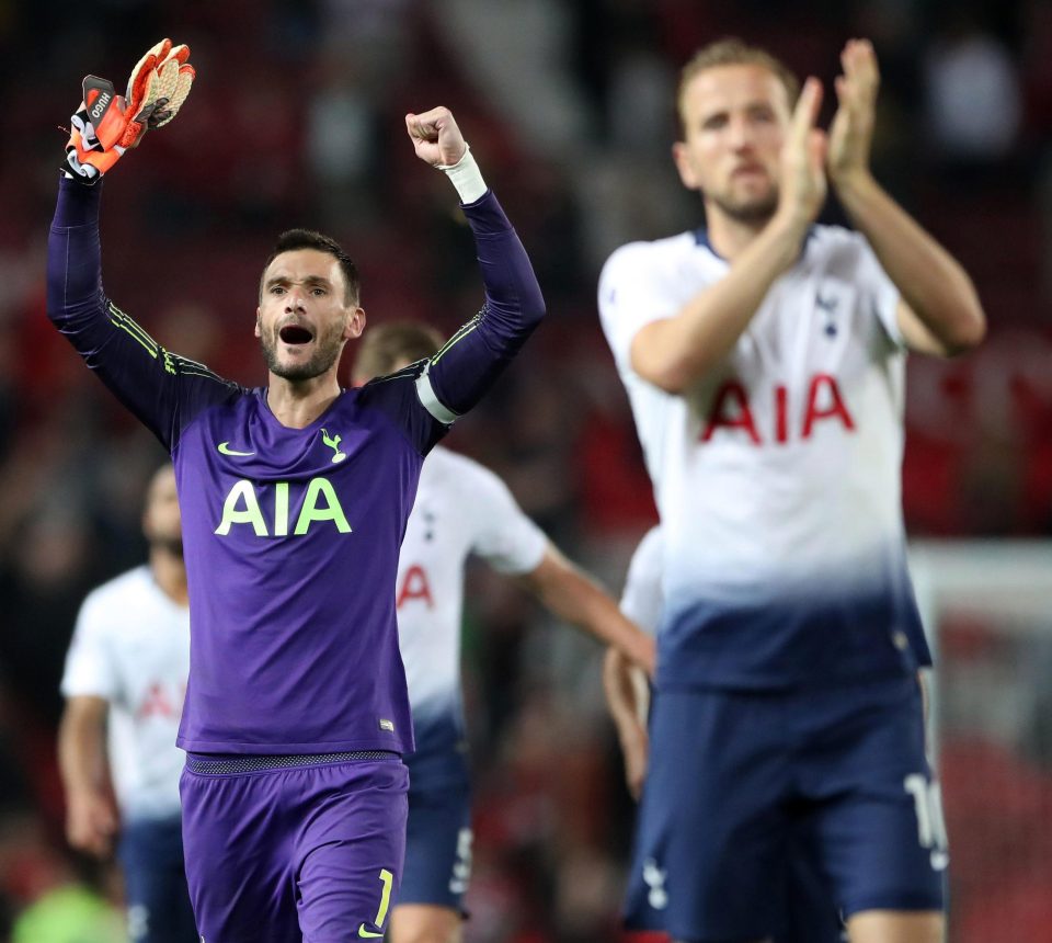  Hugo Lloris and Harry Kane celebrate a fine 3-0 win for Spurs at Old Trafford