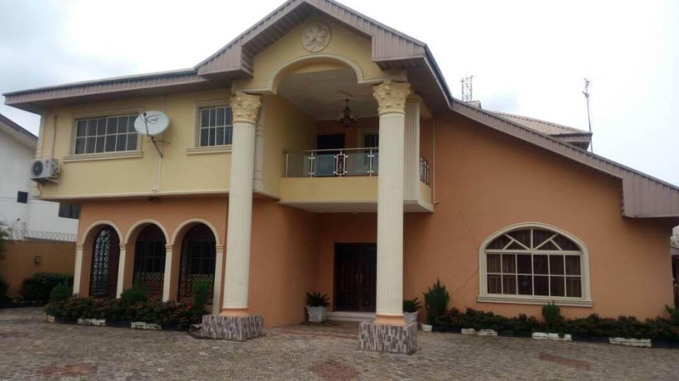  Madame Sandra's house in Benin City