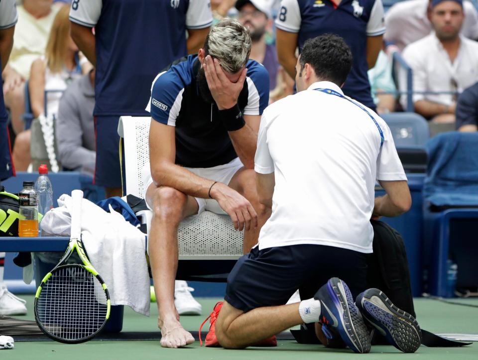  The Frenchman struggled to cope with the heat and Federer's excellence throughout the match and was well beaten