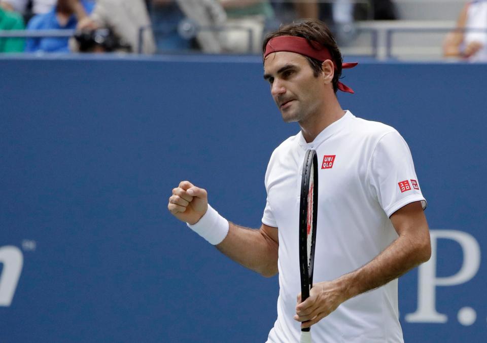  Roger Federer breezed past Benoit Paire to reach the third round at the US Open for the 18th time in his career