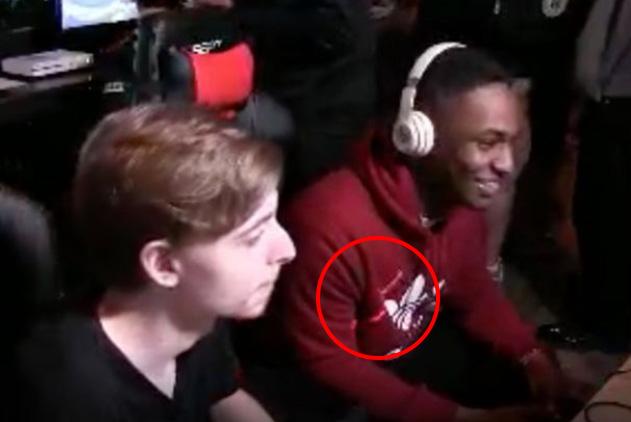  The laser beam from Katz's weapon can be seen on the chest of one of the gamers, believed to be victim Eli 'Trueboy' Clayton