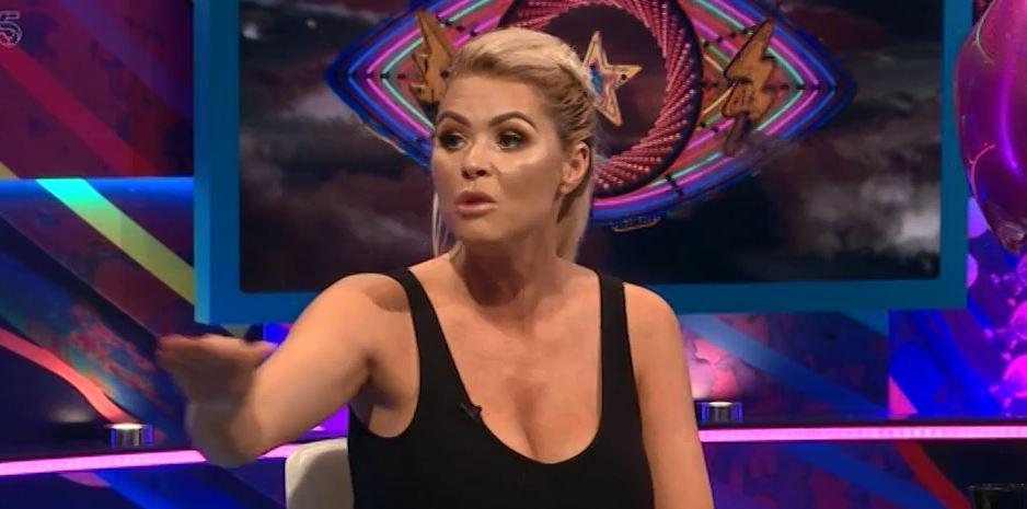  Nicola swore and didn't mince her words about Roxanne during an appearance on Bit on the Side