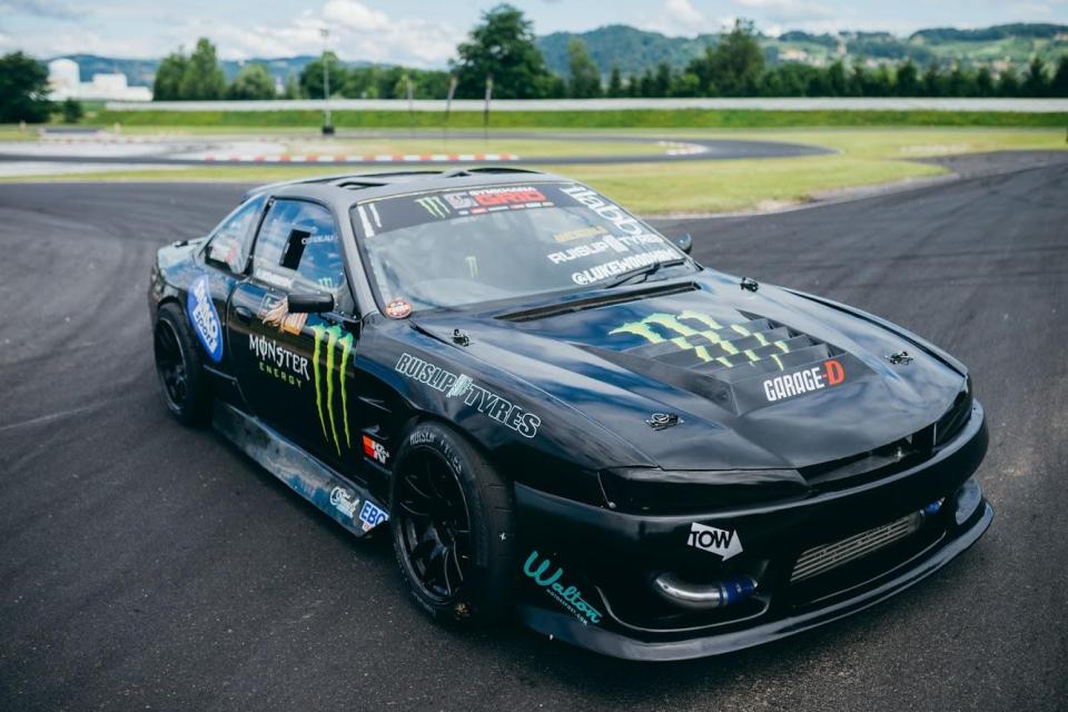  Here is an image of Luke Woodham's competitive drifting car