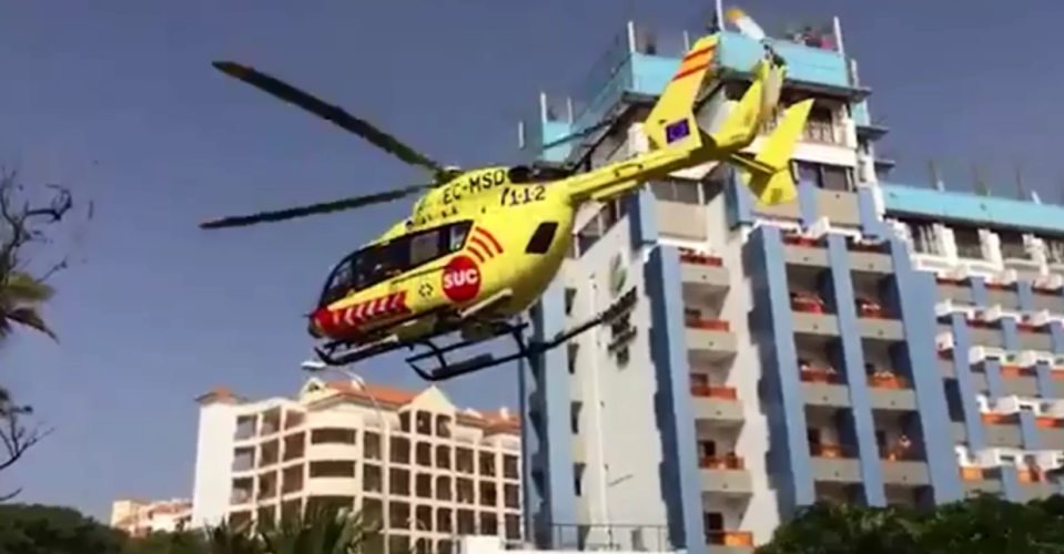  The aircraft landed on a nearby road before flying off