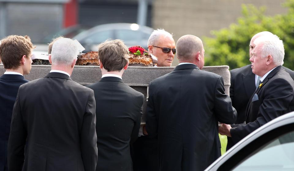  Gazza carrying the coffin at the funeral of his nephew