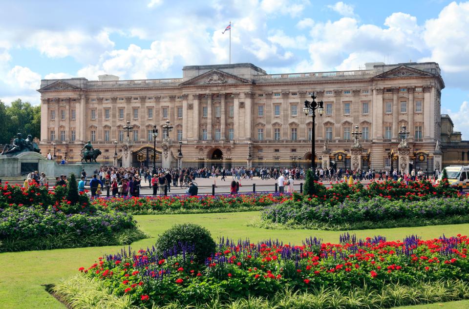  Hundreds of invitations are said to have been sent out for the bash at Buckingham Palace