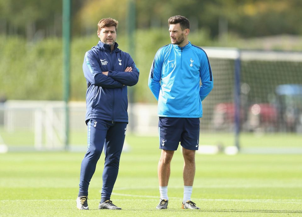  Mauricio Pochettino has jumped to the defence of the Tottenham goalkeeper