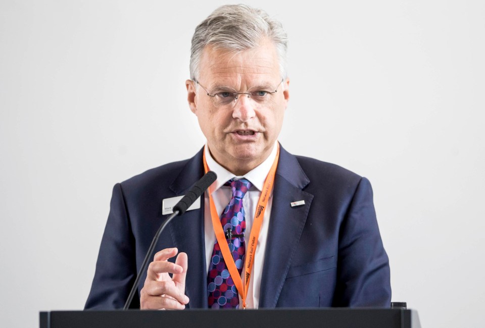 Outgoing Network Rail boss Mark Carne