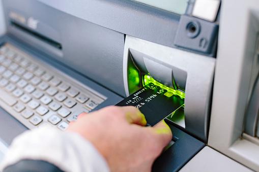  Cash points are closing at a record rate across the country