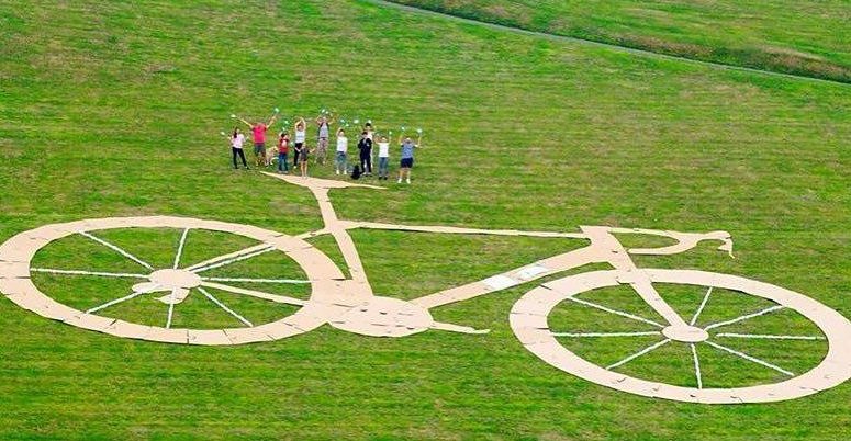  The Tour of Britain bicycle display in its original form