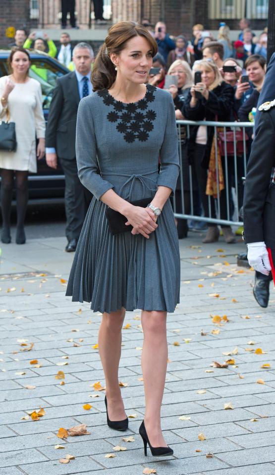  Kate Middleton wearing an Orla Kiely dress in Islington Town Hall