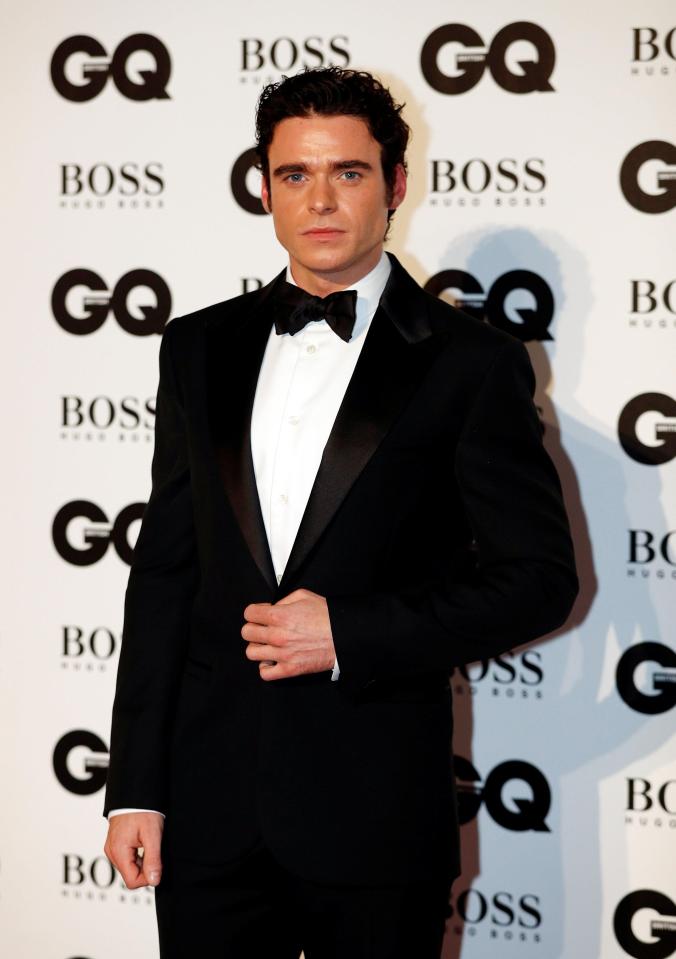  Bodyguard star Richard Madden looked very smart in his bow tie