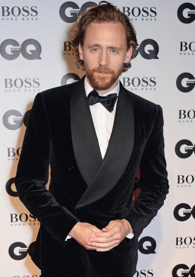  Tom Hiddleson looked dapper in his velvet tuxedo