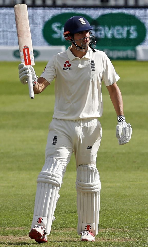 Outgoing legend Alastair Cook acknowledges his 50 as the home side begin well at the Oval