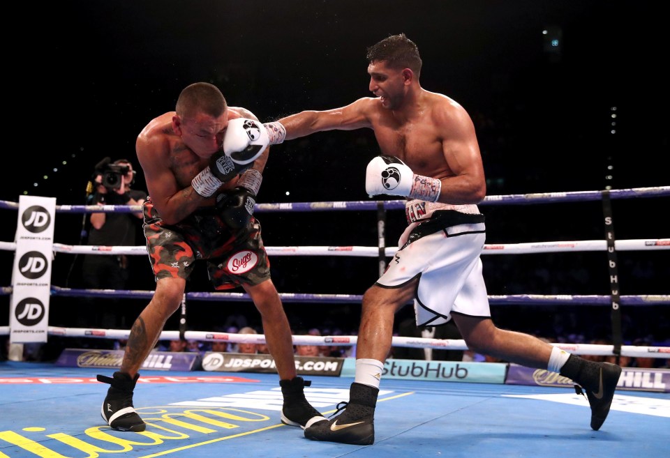 Khan beat Vargas on points in Birmingham despite being knocked down