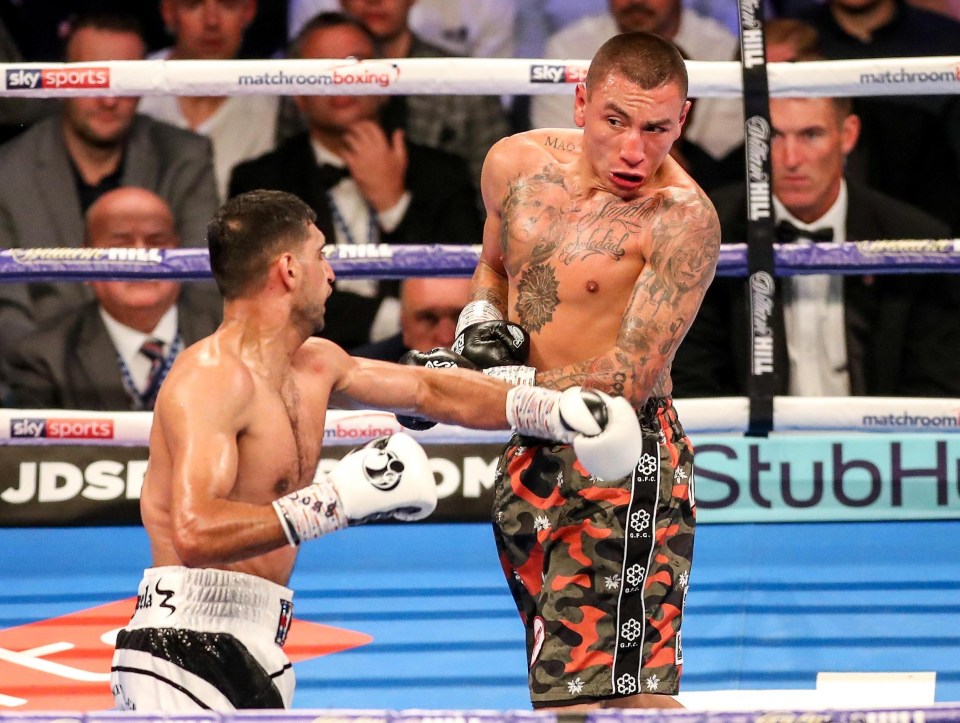 Amir Khan deservedly beat Samuel Vargas on points despite being decked in round two