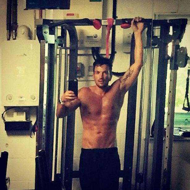  Peter Andre seems to be a fan of documenting his workouts and showing off his physique