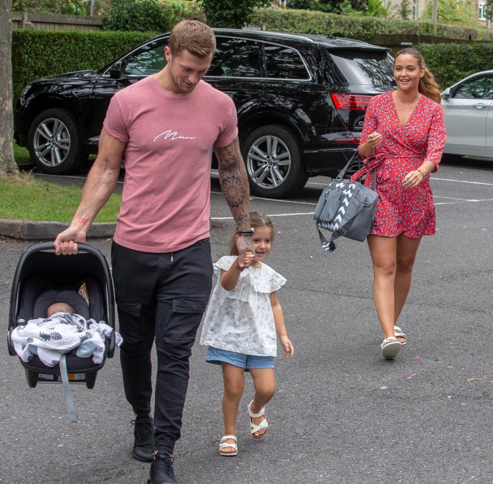 Jaqueline with husband Dan and their daughters Ella and Mia 