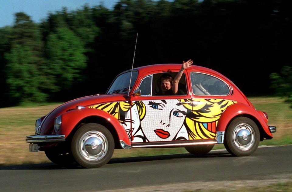  The car has even had famous artists work on the side of it like this 'M - Maybe' by Roy Lichtenstein