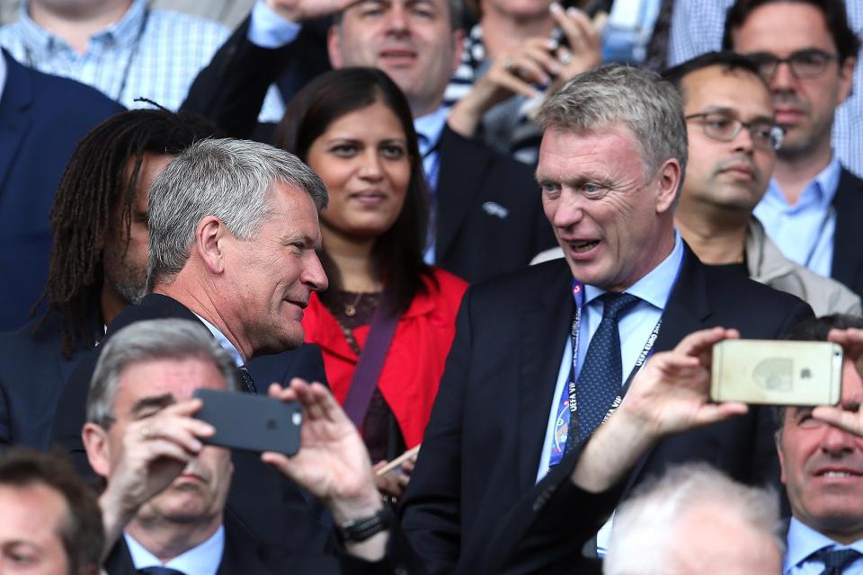  Moyes with former Man United chief David Gill