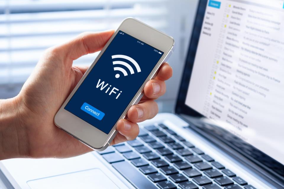  WiFi connections can be used to take users' details