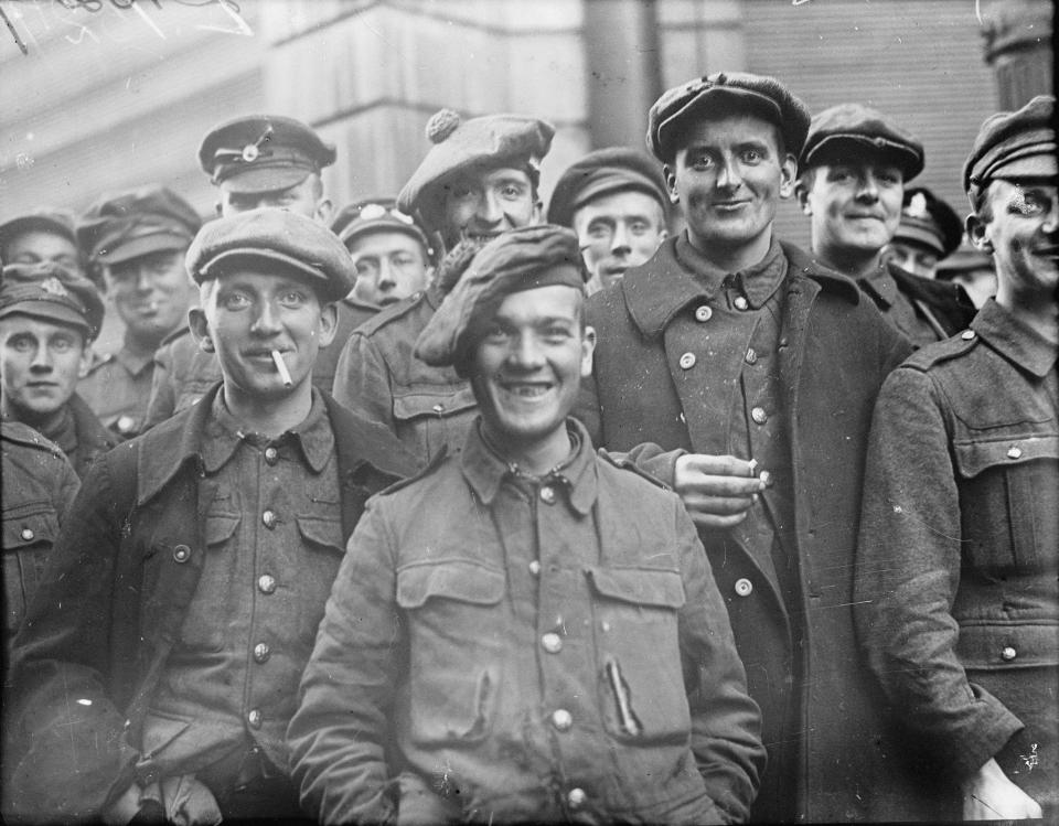  British prisoners of war after reaching Tournai