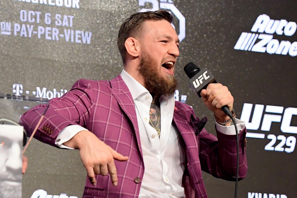 Conor McGregor has signed a new six-fight deal with UFC