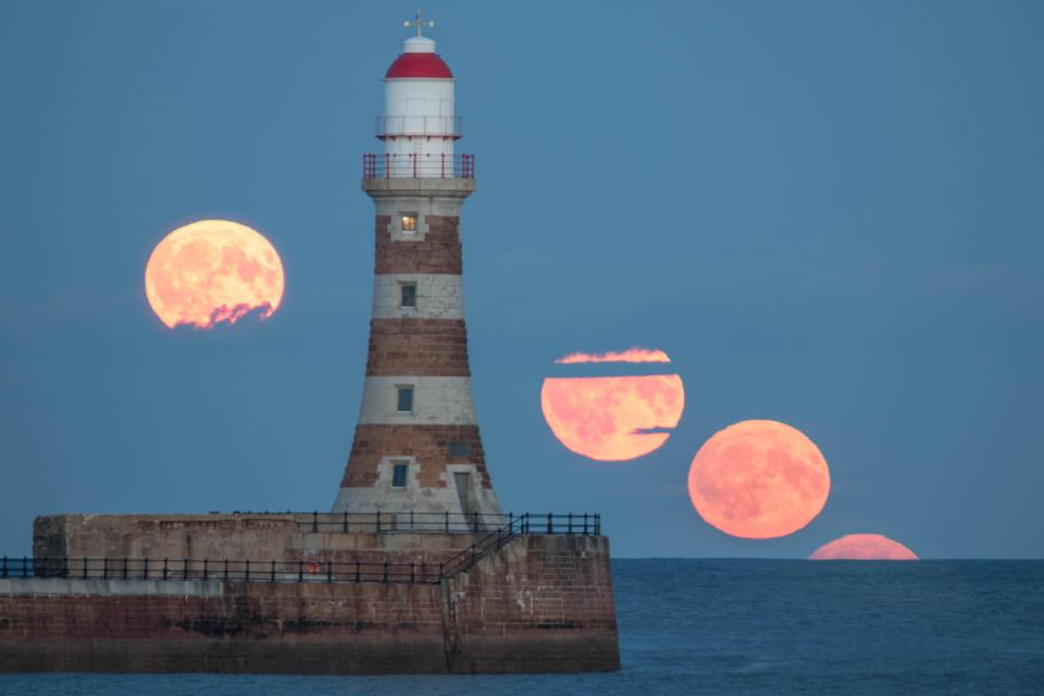  The moon rise from the Isle of Man was caught on camera by photographers last night