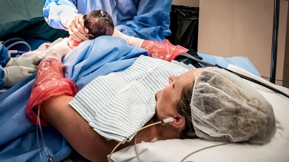 Carley Valikoula has described the amazing moment she pulled her baby from her womb