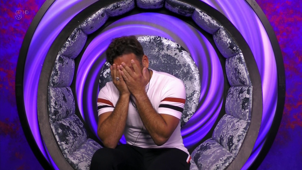  Ryan Thomas was in floods of tears in tonight's Celebrity Big Brother as the full extent of Roxanne Pallett's accusations were revealed to him