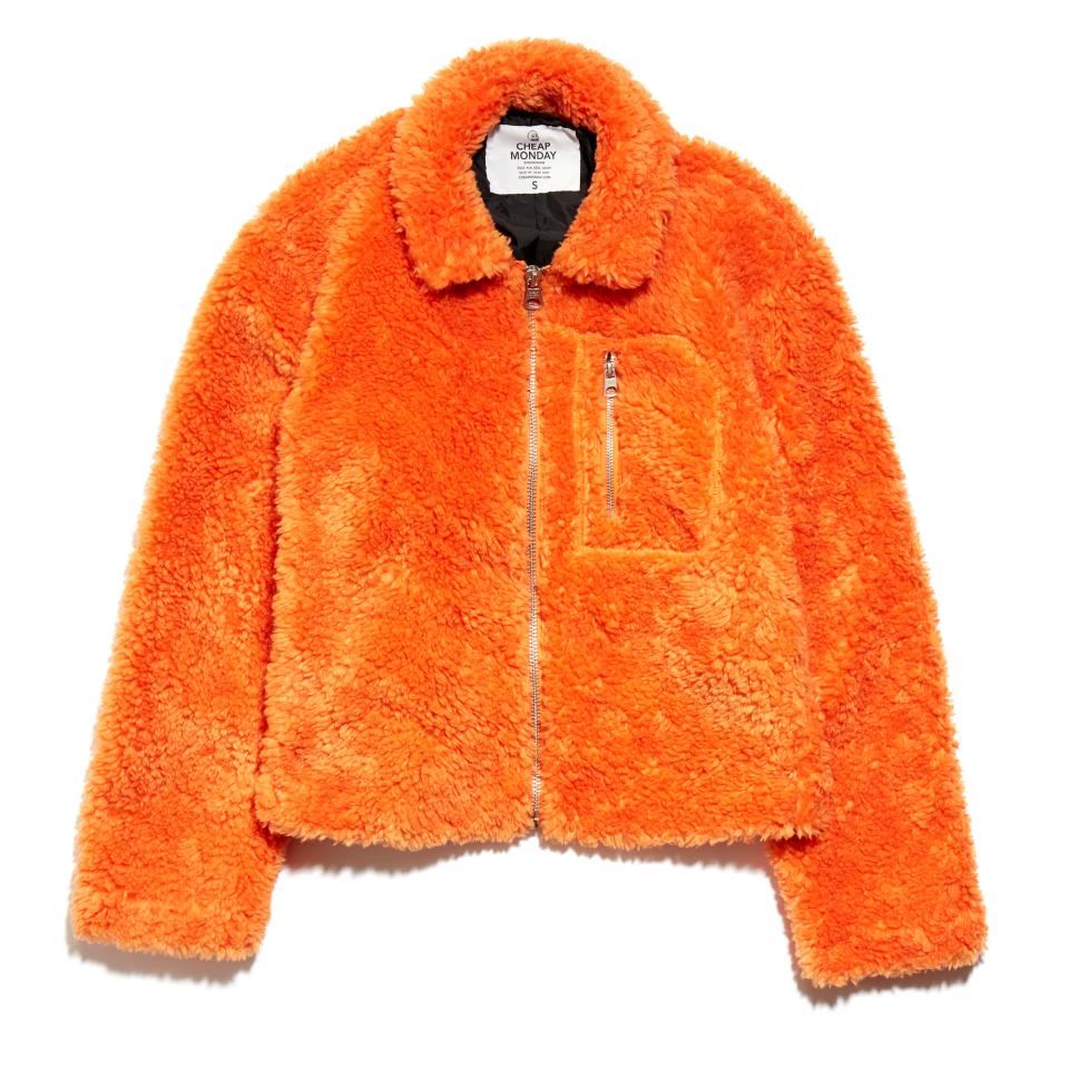 Be a Hallo-queen in this pumpkin jacket