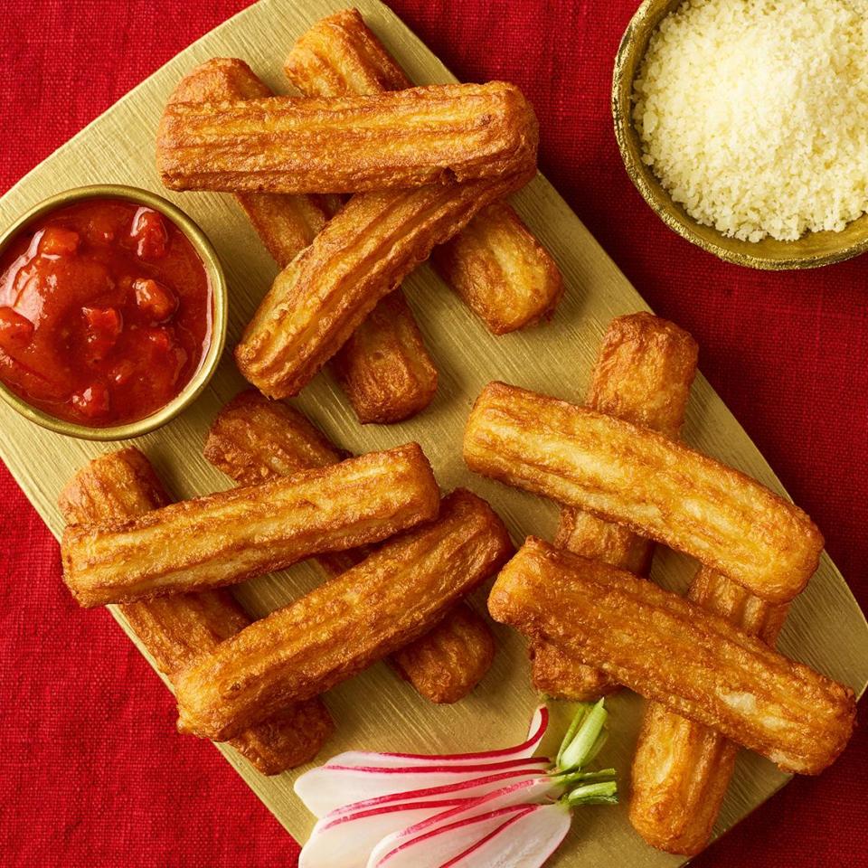  The savoury churros are filled with a three-cheese sauce and extra Gouda cheese