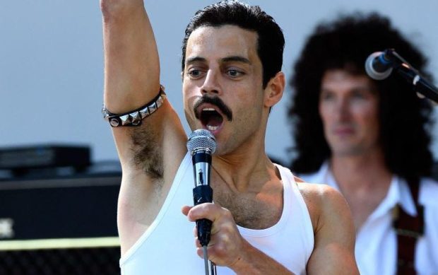 Rami looks strikingly like Freddie Mercury in the film Bohemian Rhapsody