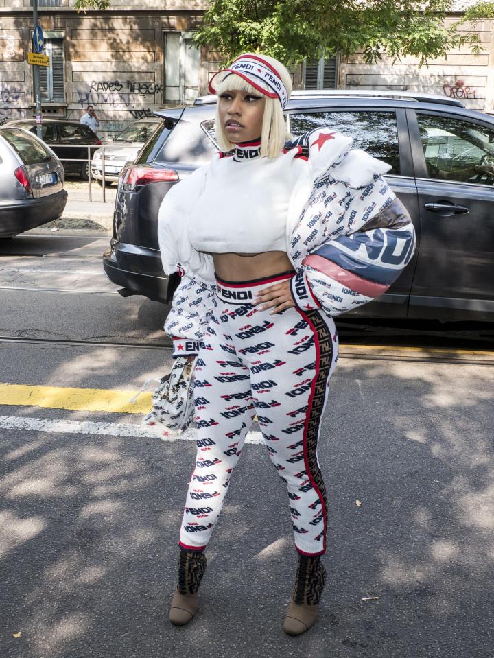  Nicki Minaj has denied criticising Cardi B's parenting