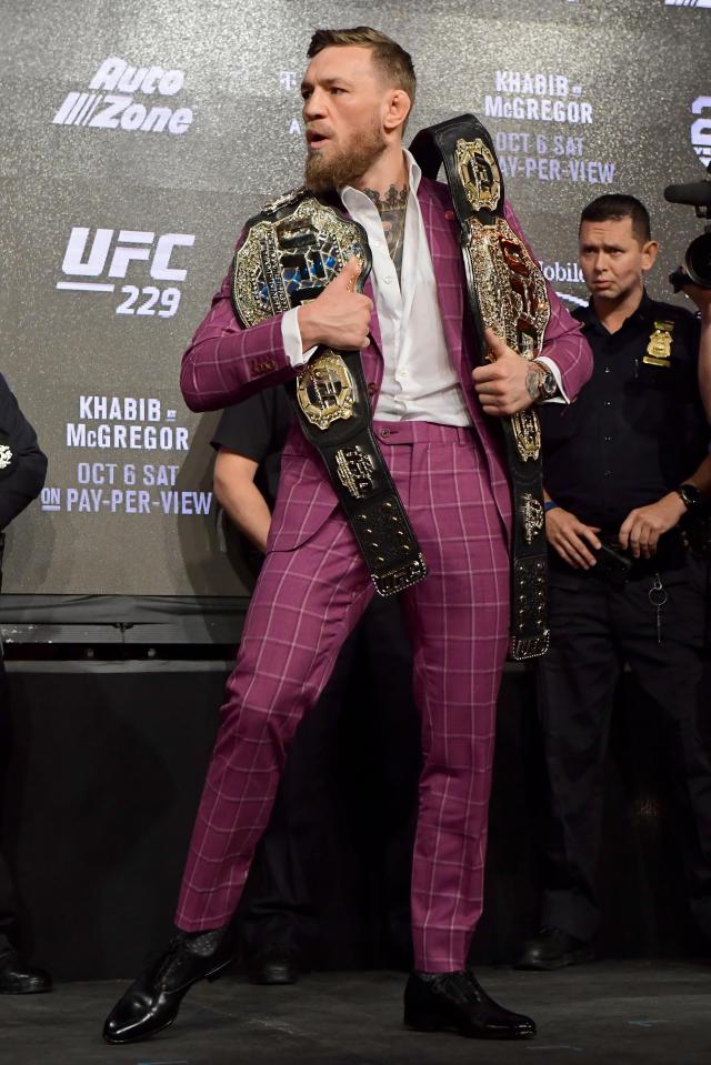  McGregor in another one of Heil's suits