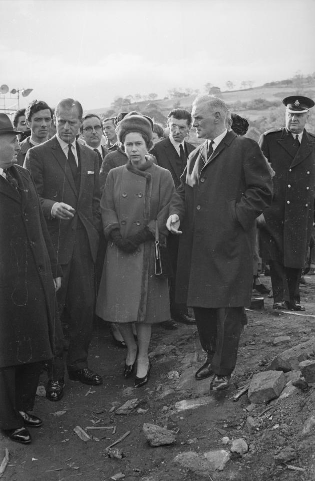  The Queen was criticised for delaying her visit to the Welsh mining village