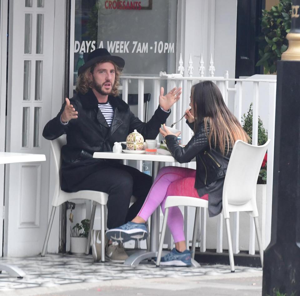  Seann and Katya enjoyed a flirty lunch just hours before they were pictured snogging