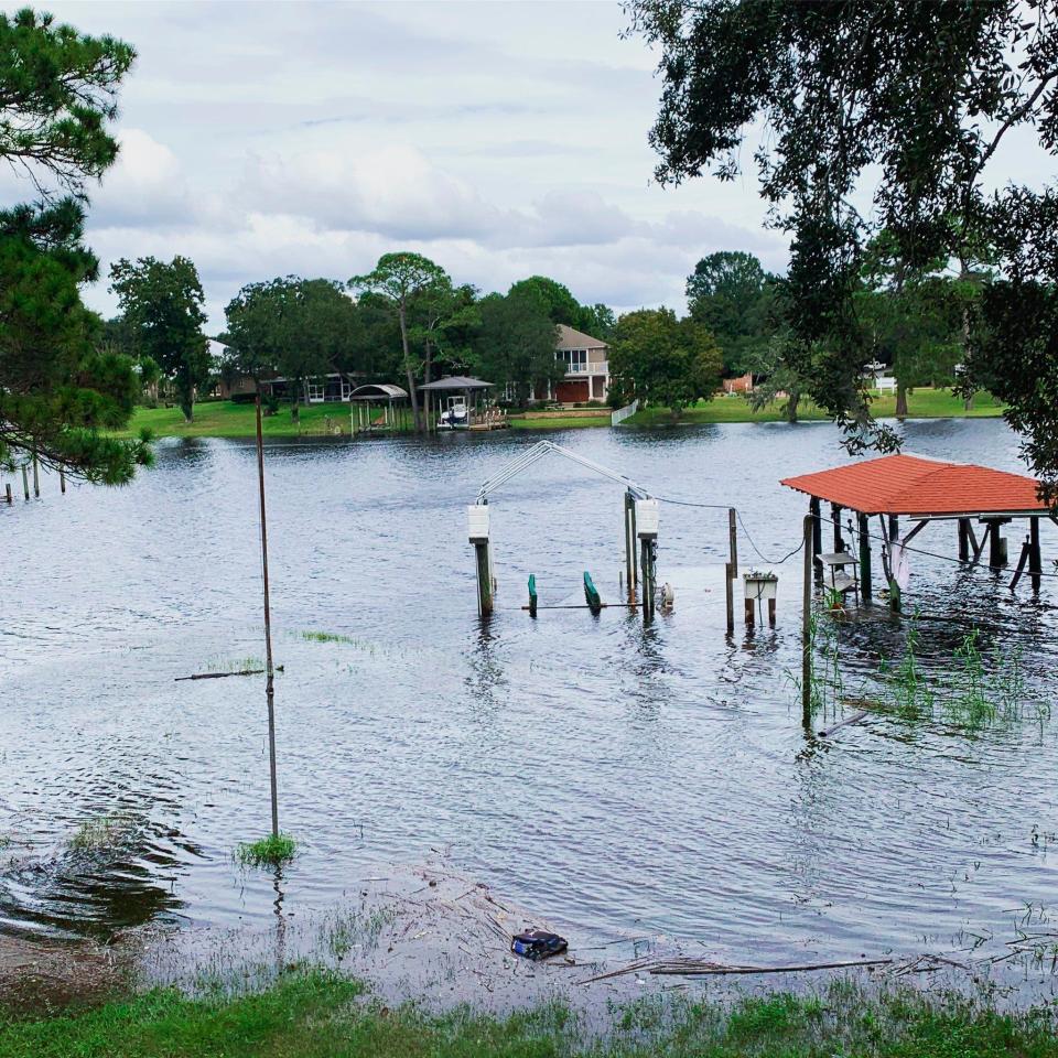 A neighbourhood in Fort Walton Beach, Florida is already flooding