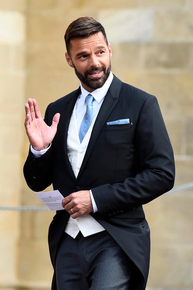  Ricky Martin looked very dapper as he waved to the crowds