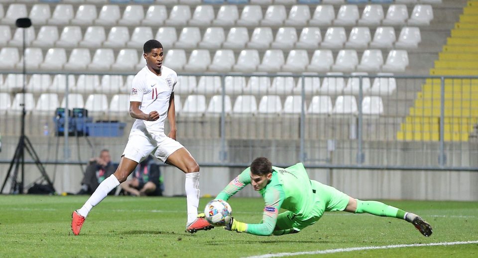  Marcus Rashford missed two clear chances for England