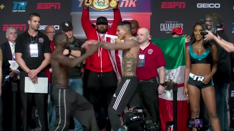 Benavidez Jr shoved Crawford ahead of their WBO welterweight showdown