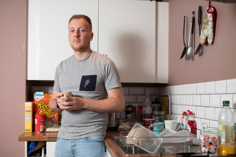 Knowing he would need help paying rent, Neil applied for Universal Credit but was left with just £30 a month to live on