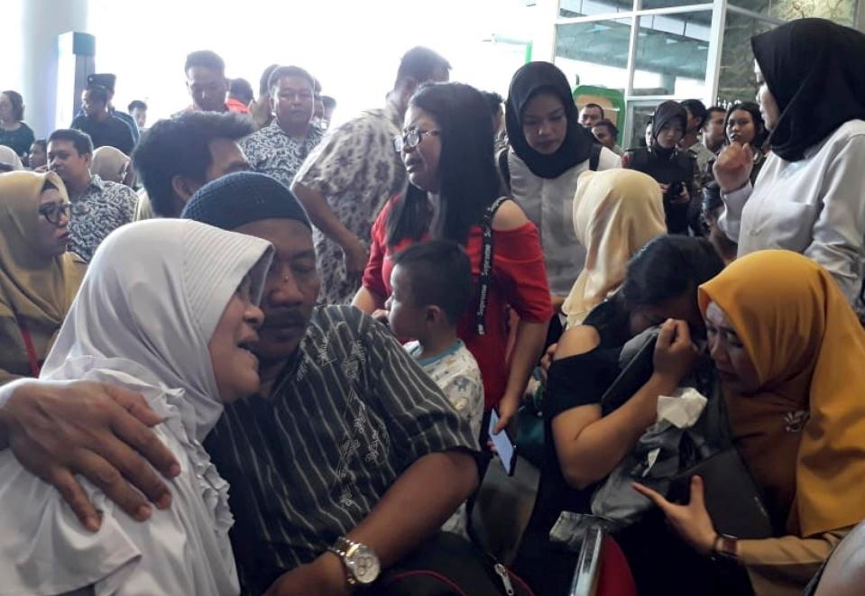  Indonesia disaster agency said the Lion Air Boeing 737-800 plane crashed into sea shortly after it left Indonesia's capital