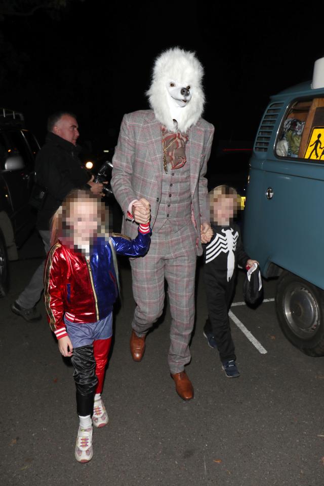  David Tennant looks a bit ruff as he turned up with his kids